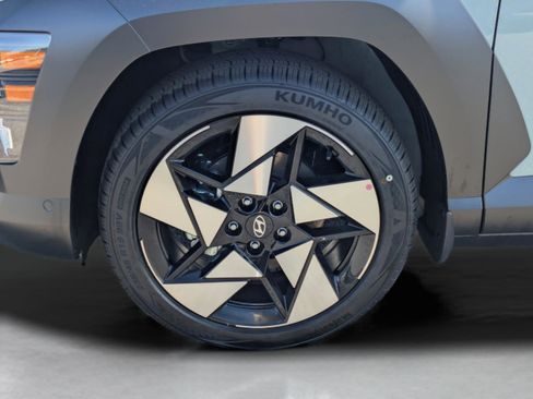 New 2026 Hyundai Kona Limited FWD image 11