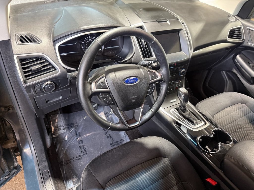 Used 2016 Ford Edge SEL w/ Equipment Group 201A FWD image 11