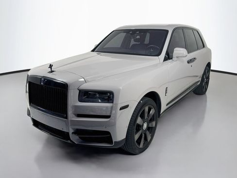 Certified 2021 Rolls-Royce Cullinan AWD/4WD image 7