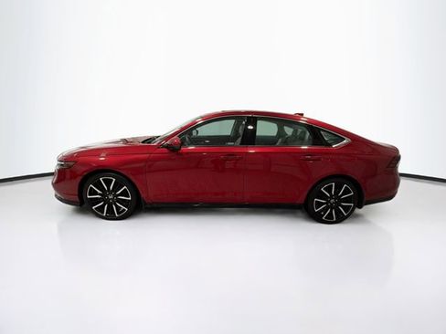 Used 2023 Honda Accord Touring image 4