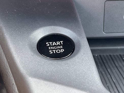 New 2026 Nissan Sentra SR w/ SR Premium Package FWD image 30