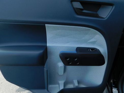 New 2025 Ford Maverick XLT w/ XLT Luxury Package image 21