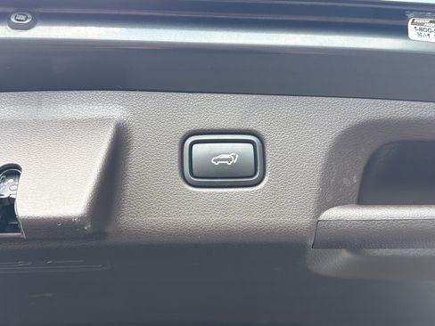 Used 2020 Hyundai Palisade Limited FWD image 20
