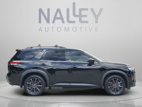 Used 2026 Nissan Pathfinder SL w/ SL Premium Package FWD image 6