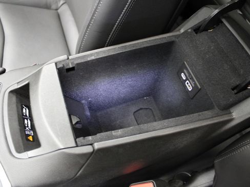 Used 2024 Cadillac XT6 Premium Luxury w/ LPO, Floor Liner Package image 38