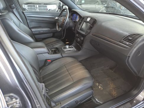 Used 2015 Chrysler 300 S w/ 300S Premium Group RWD image 25