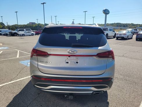 Used 2022 Hyundai Santa Fe SEL w/ Convenience Package image 4