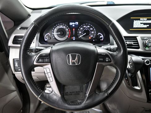 Used 2017 Honda Odyssey EX-L image 7
