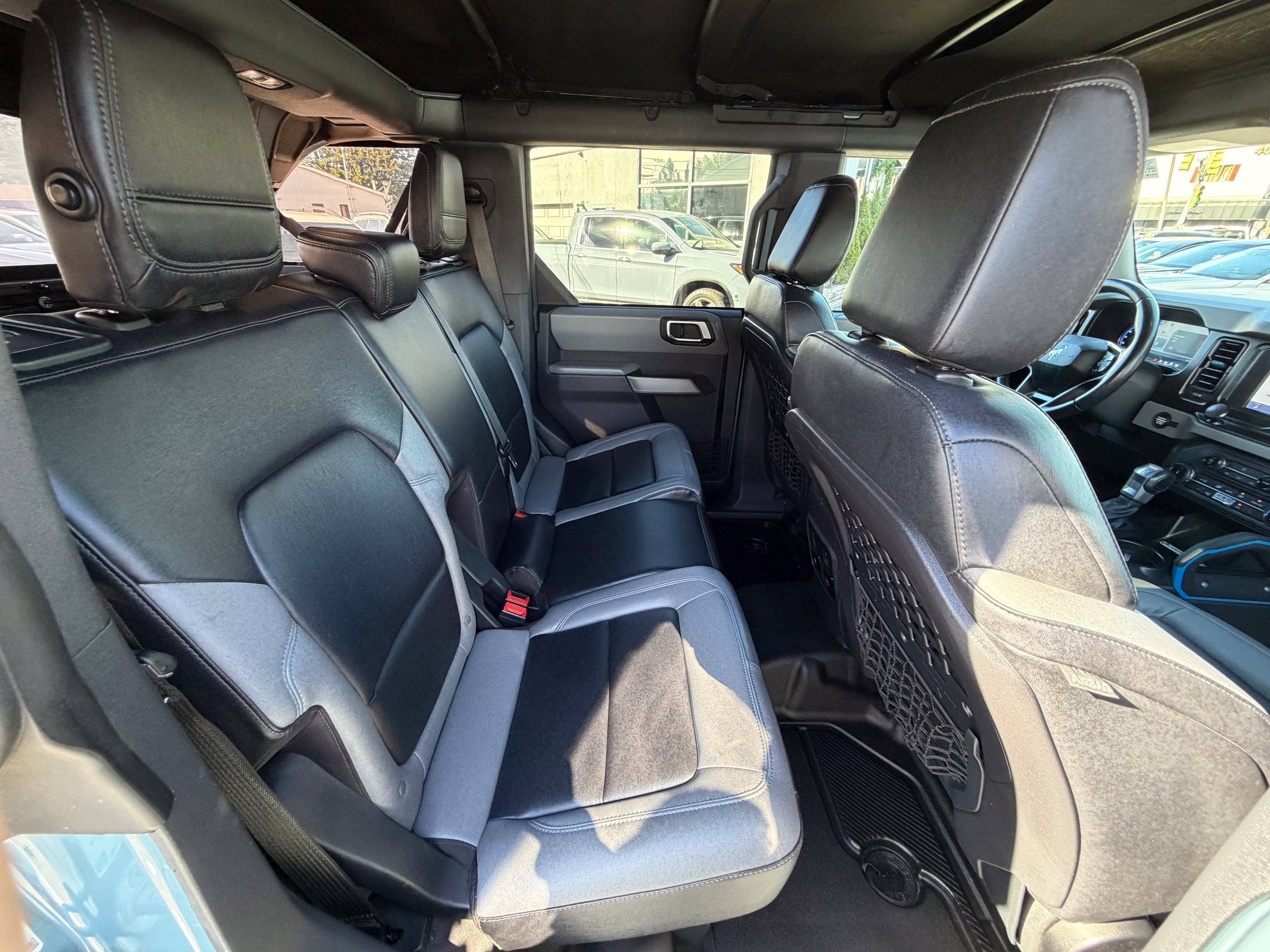 Used 2022 Ford Bronco Black Diamond AWD/4WD image 21