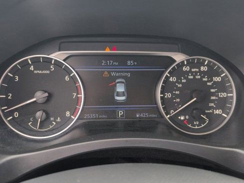 Used 2025 Nissan Altima 2.5 SV FWD image 16
