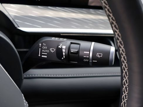 Used 2025 INFINITI QX80 Autograph AWD/4WD image 38