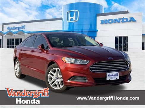 Used 2014 Ford Fusion SE image 1