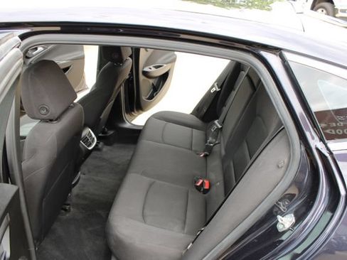 Used 2023 Chevrolet Malibu LT FWD image 31