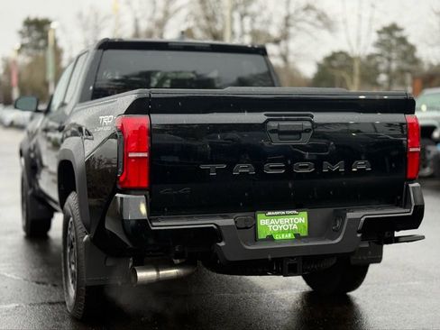 Used 2026 Toyota Tacoma TRD Off-Road image 3