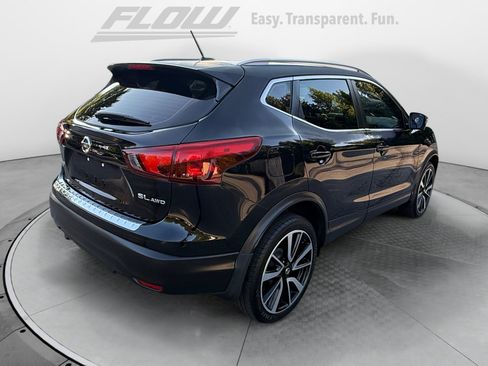 Used 2017 Nissan Rogue Sport SL w/ SL Premium Package AWD/4WD image 9