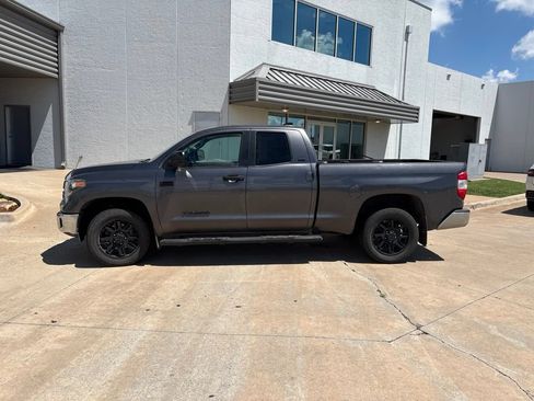 Used 2021 Toyota Tundra SR5 w/ SR5 Upgrade Package AWD/4WD image 8