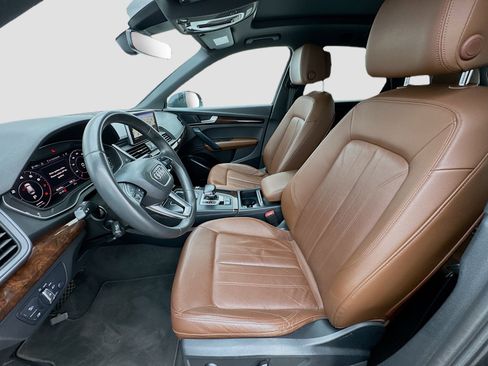 Used 2018 Audi Q5 2.0T Premium Plus w/ Premium Plus Package image 13