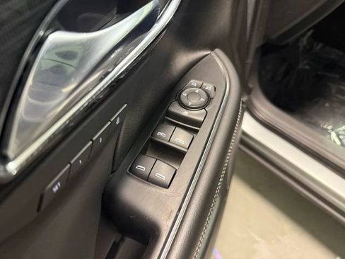 Certified 2023 Buick Envision Essence FWD image 13