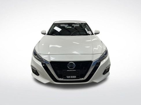 Used 2020 Nissan Altima 2.5 SV image 11