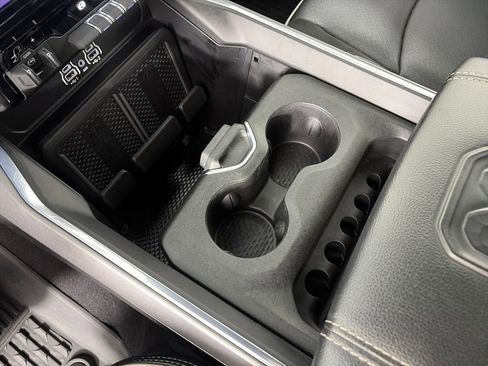 Used 2025 RAM 2500 Laramie w/ Sport Appearance Package image 22