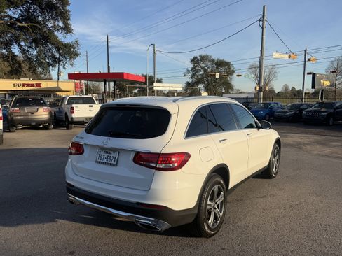 Used 2019 Mercedes-Benz GLC 300 image 8
