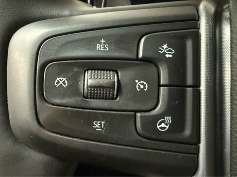 Used 2025 GMC Sierra 1500 Elevation w/ Elevation Premium Package AWD/4WD image 18