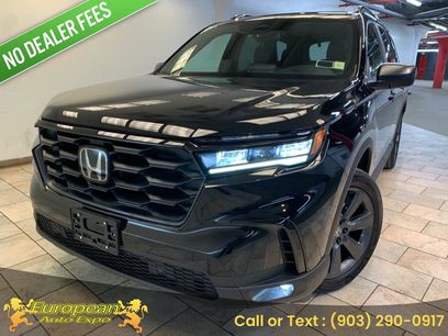Used 2025 Honda Pilot Sport
