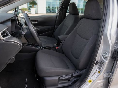 Used 2024 Toyota Corolla LE FWD image 15