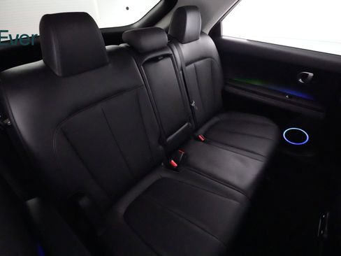 Used 2023 Hyundai Ioniq 5 SEL image 5