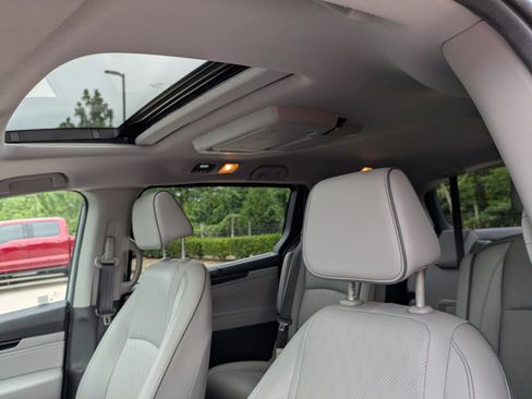 Used 2023 Honda Odyssey Elite image 27
