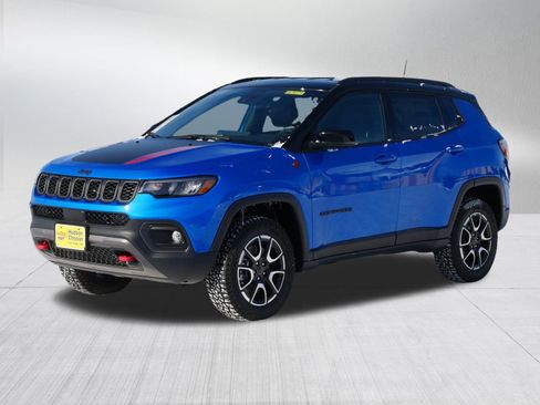 New 2026 Jeep Compass Trailhawk image 4
