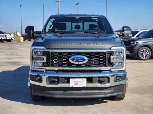 New 2026 Ford F350 Lariat w/ FX4 Off-Road Package image 6