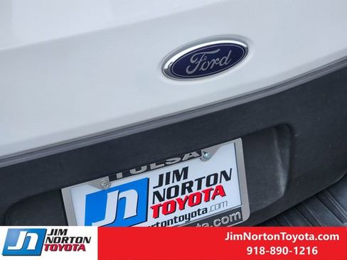 Used 2023 Ford Transit 350 XLT image 11