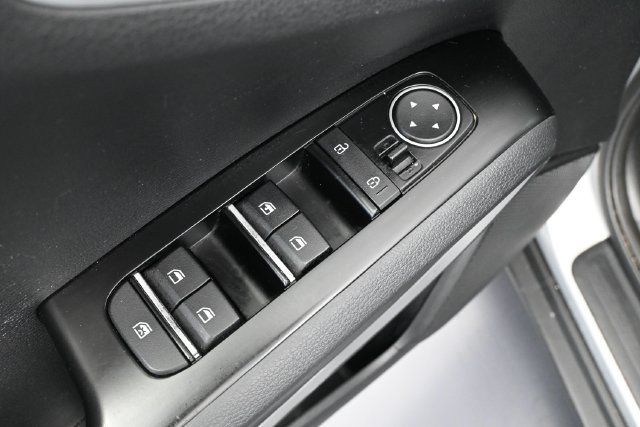 Used 2020 Kia Soul LX FWD image 14