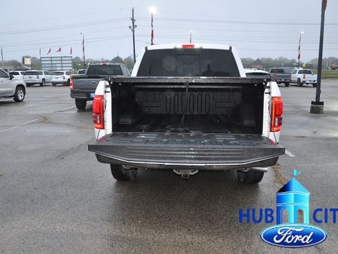 Used 2017 Ford F150 Lariat w/ Equipment Group 502A Luxury image 22