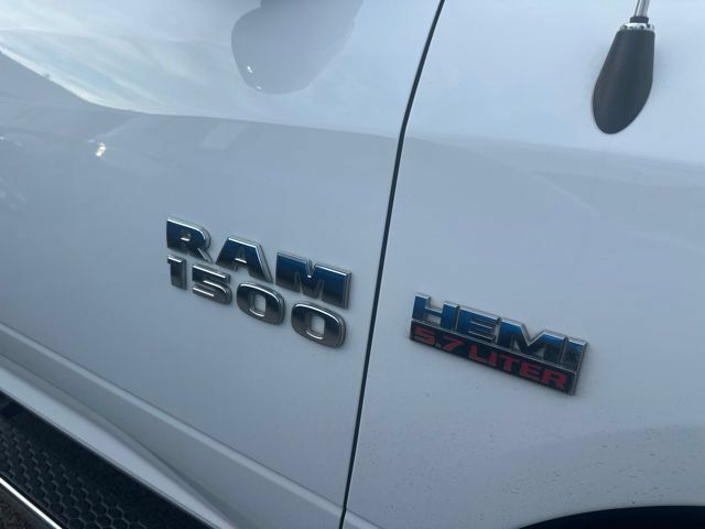 Used 2017 RAM 1500 Sport w/ Convenience Group AWD/4WD image 4
