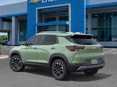 New 2026 Chevrolet TrailBlazer LT w/ Convenience Package image 3