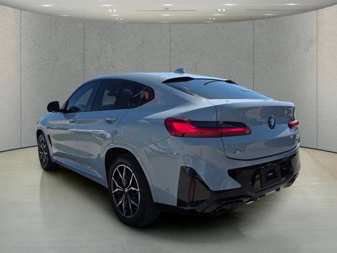 Used 2023 BMW X4 xDrive30i w/ M Sport Package AWD/4WD image 7