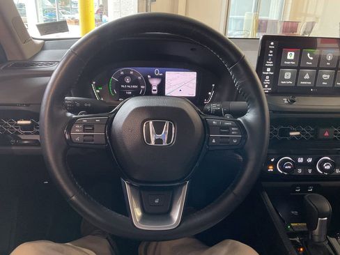 Used 2025 Honda Accord Touring image 21