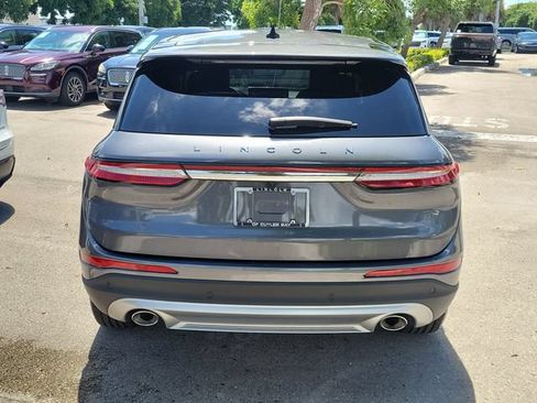 Certified 2025 Lincoln Corsair FWD image 5