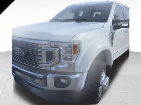 Used 2022 Ford F450 Lariat w/ Lariat Value Package image 1
