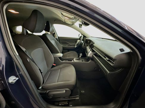 Used 2025 Hyundai Kona SEL image 32