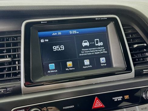 Used 2019 Hyundai Sonata Sport w/ Tech Package 03 FWD image 25