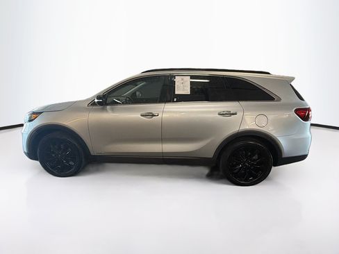 Used 2020 Kia Sorento S AWD/4WD image 4