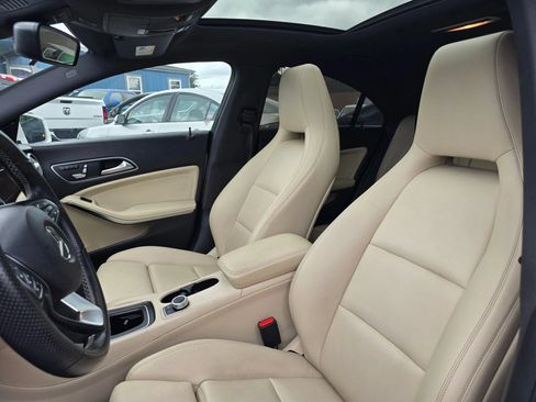 Used 2019 Mercedes-Benz CLA 250 4MATIC image 22