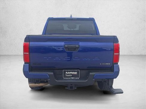 Used 2025 Toyota Tacoma TRD Sport AWD/4WD image 7