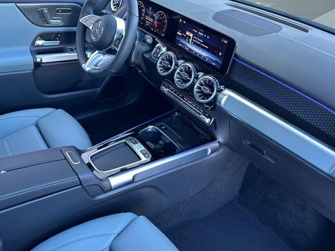 Used 2026 Mercedes-Benz GLB 250 image 26