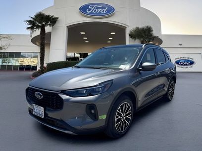 Certified 2023 Ford Escape SE w/ PHEV Premium Package