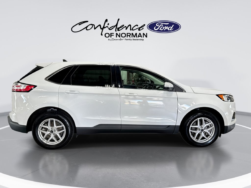 Used 2024 Ford Edge SEL AWD/4WD image 10