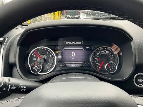 New 2026 RAM 1500 4x4 Crew Cab image 17